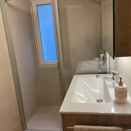 Bellavista Apartment *